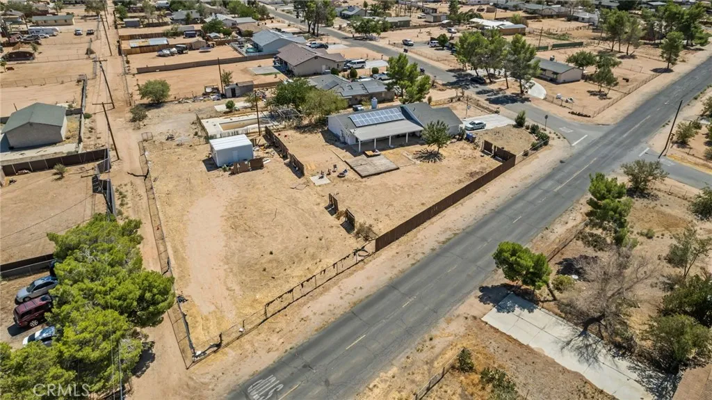 21928 Isatis Avenue, Apple Valley, California 92307 home-pic-37