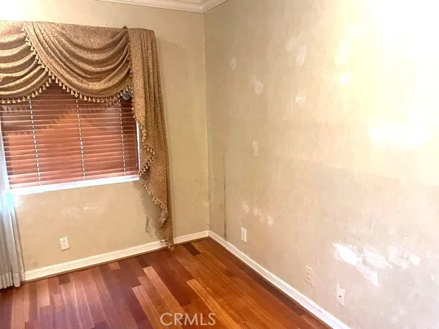 9114 Irwingrove, Downey, California 90241 home-pic-3