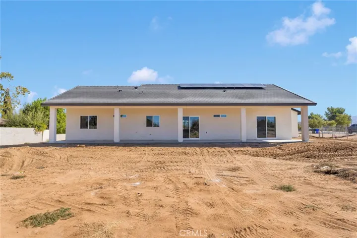 21235 Pine Ridge Avenue, Apple Valley, California 92307