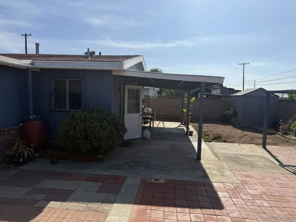 743 Iris Ave, Imperial Beach, California 91932 home-pic-5