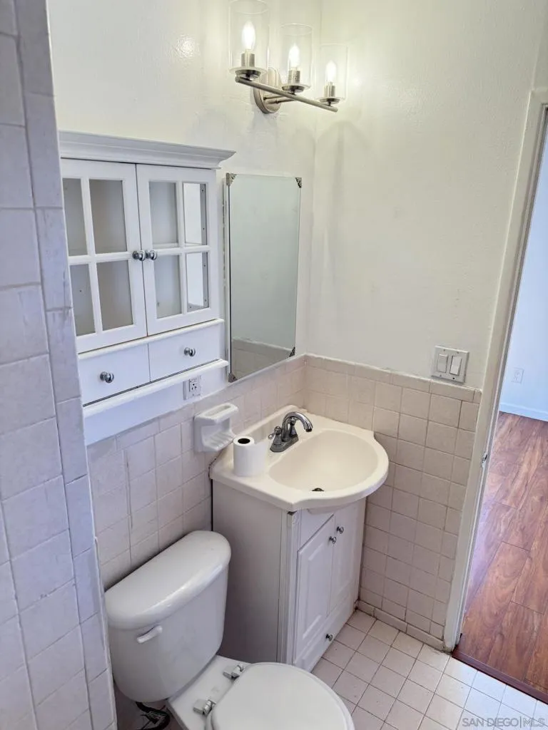 743 Iris Ave, Imperial Beach, California 91932 home-pic-15