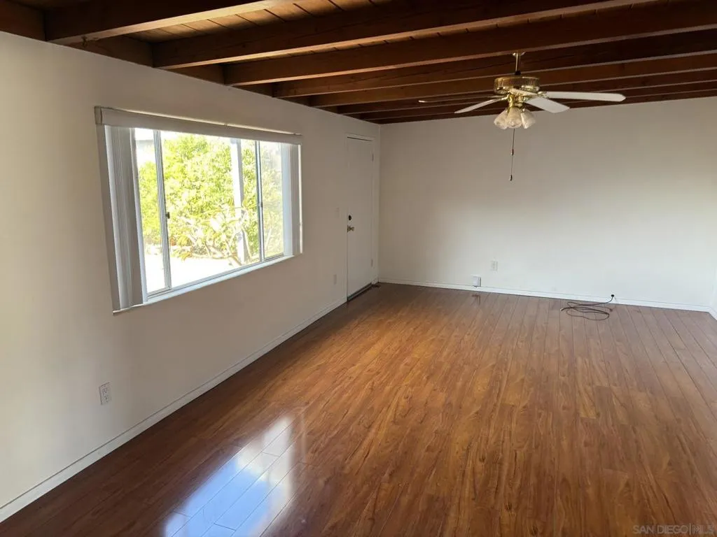 743 Iris Ave, Imperial Beach, California 91932 home-pic-10