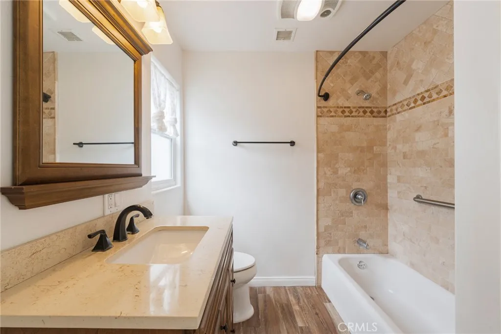 402 Indianapolis Avenue, Huntington Beach, California 92648 home-pic-36