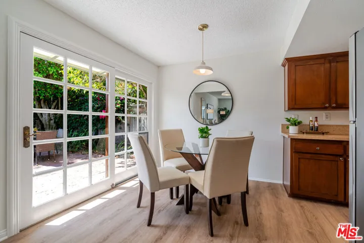 2404 Gates Avenue 5, Redondo Beach, California 90278