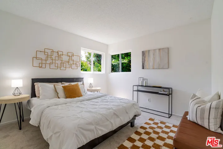 2404 Gates Avenue 5, Redondo Beach, California 90278