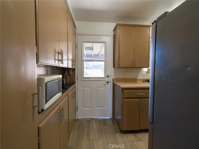 18464 Banyon Avenue, Rialto, California 92377