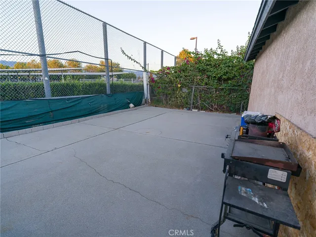 18464 Banyon Avenue, Rialto, California 92377