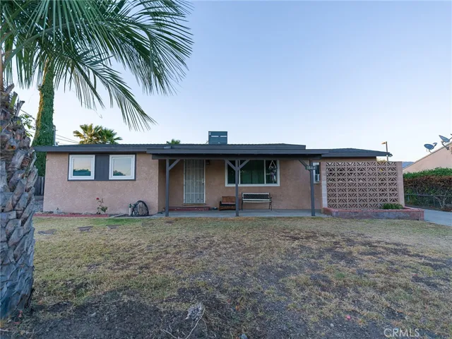 18464 Banyon Avenue, Rialto, California 92377