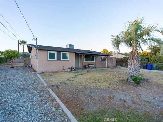 18464 Banyon Avenue, Rialto, California 92377