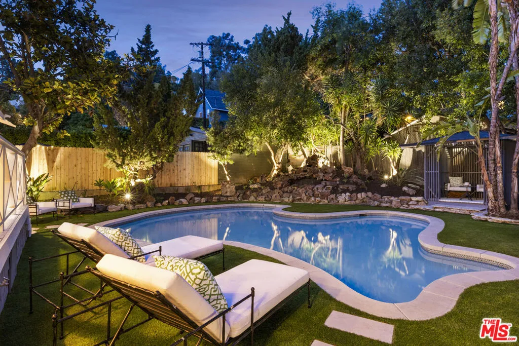 1926 N Wilton Place, Los Angeles, California 90068 home-pic-52