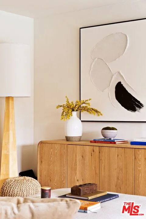 3019 Surry Street, Los Angeles, California 90027 home-pic-29