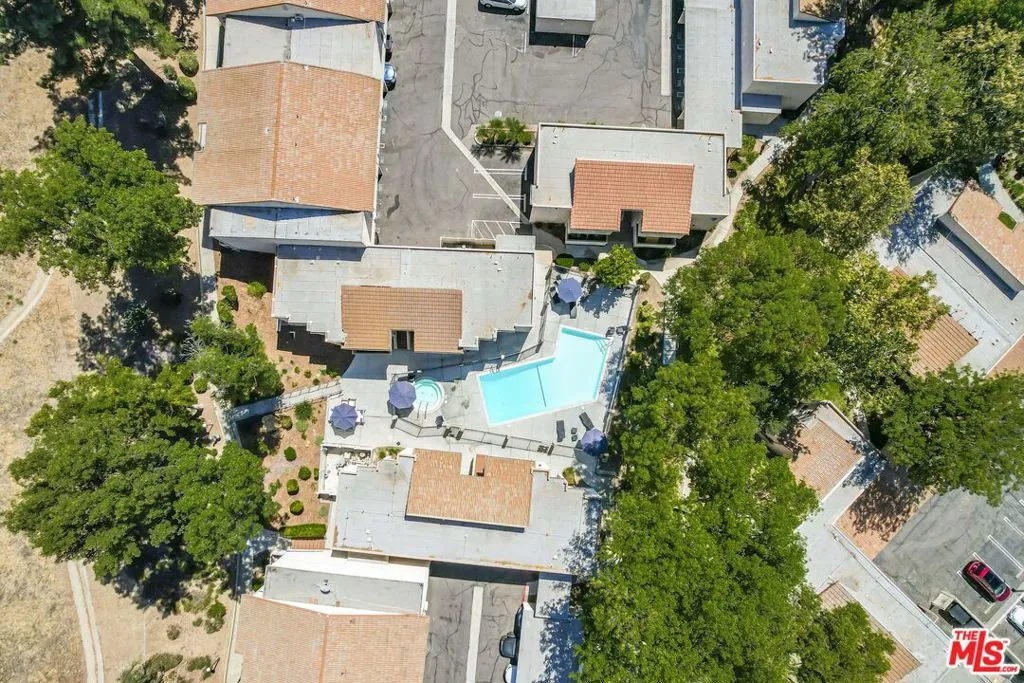 28915 Thousand Oaks Boulevard 186, Agoura Hills, California 91301 home-pic-23