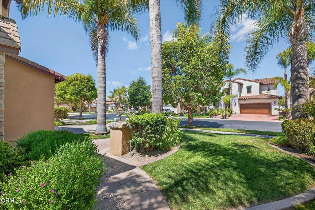 3680 Dry Creek Lane, Oxnard, California 93036 home-pic-5
