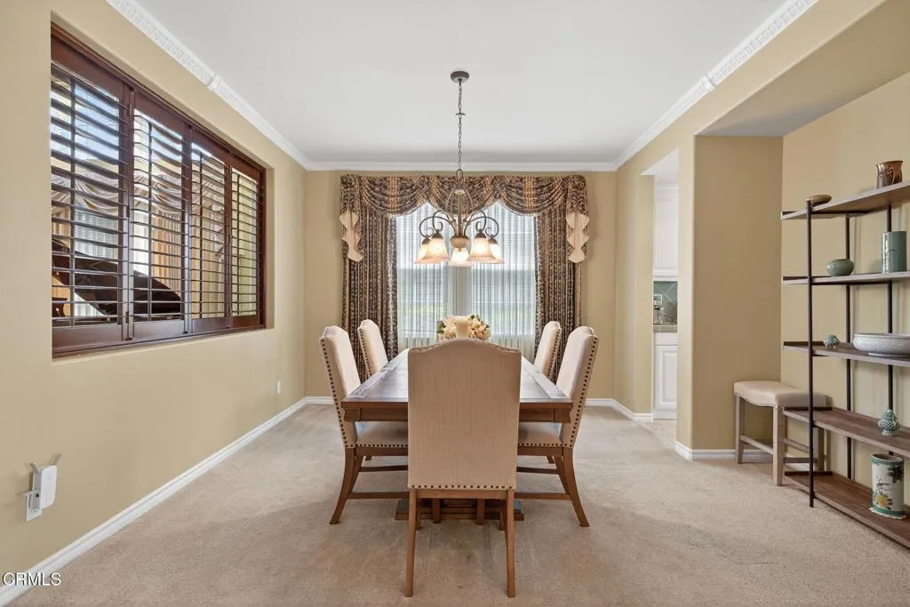 3680 Dry Creek Lane, Oxnard, California 93036 home-pic-11