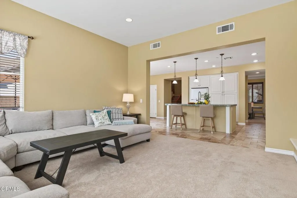 3680 Dry Creek Lane, Oxnard, California 93036 home-pic-25