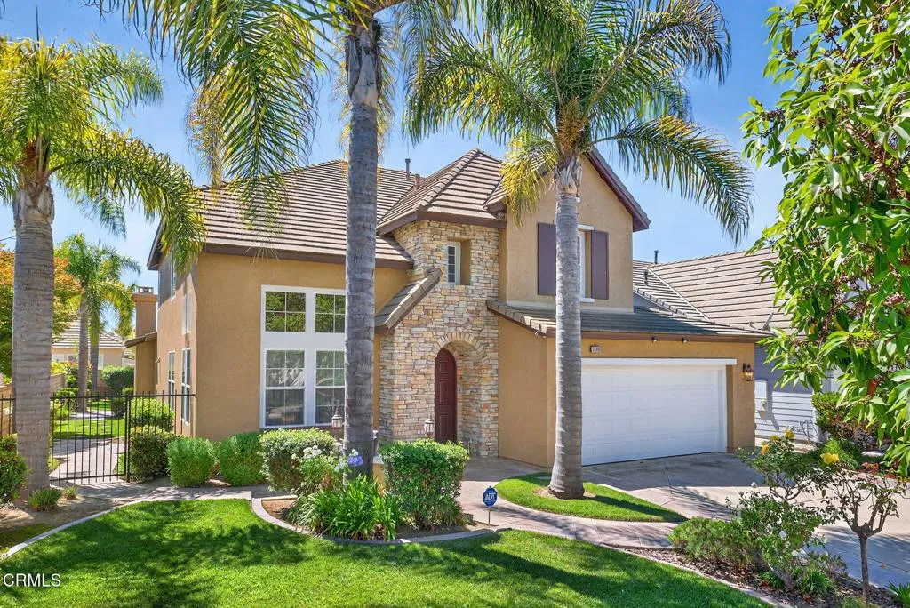 3680 Dry Creek Lane, Oxnard, California 93036 home-pic-2