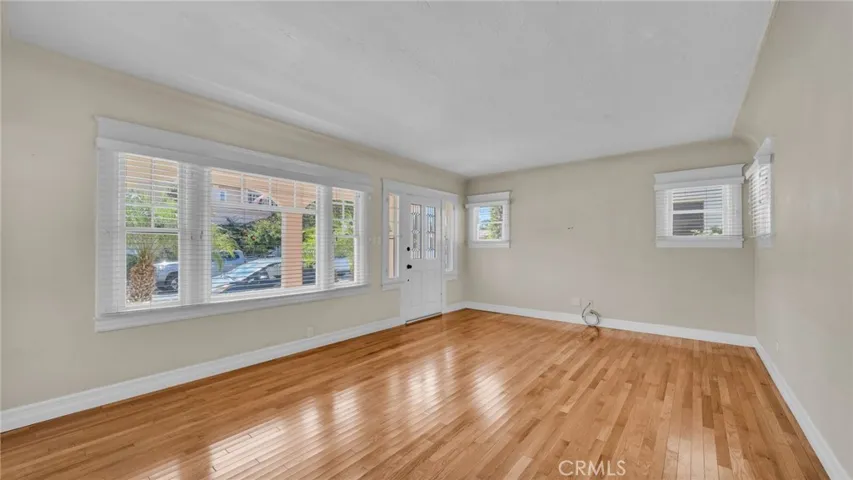 107 Prospect Avenue, Long Beach, California 90803