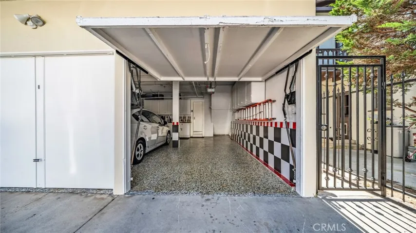 107 Prospect Avenue, Long Beach, California 90803