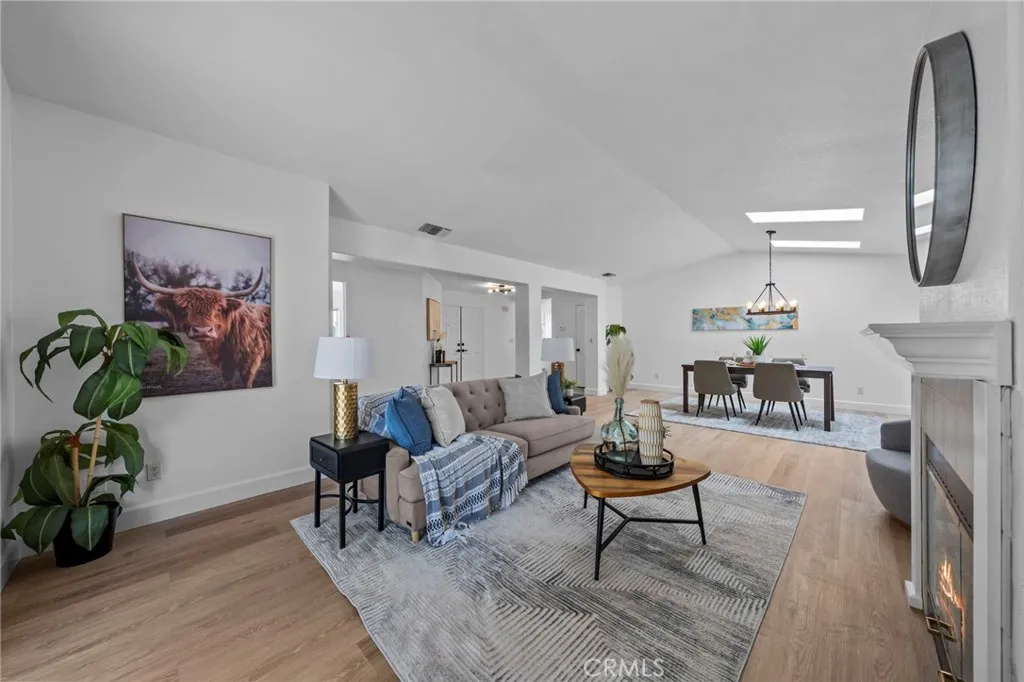 40415 Via Francisco, Murrieta, California 92562 home-pic-10