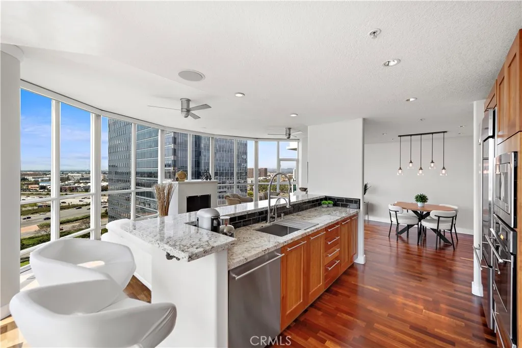 3141 Michelson Drive 1607, Irvine, California 92612 home-pic-12