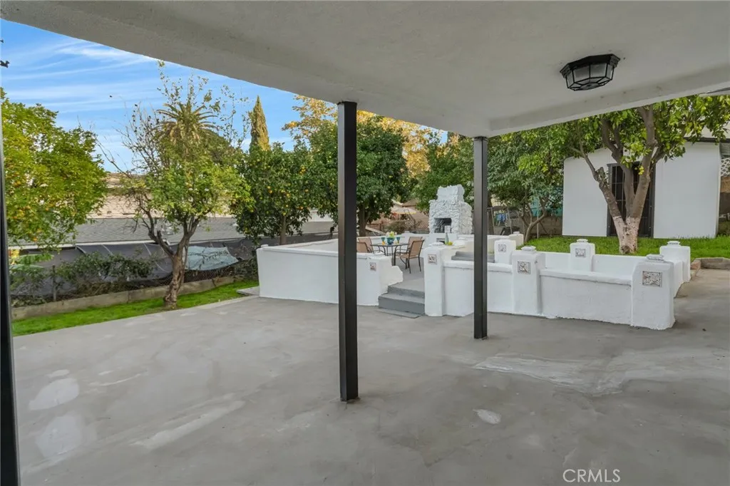1048 Dexter Street, Los Angeles, California 90042 home-pic-35