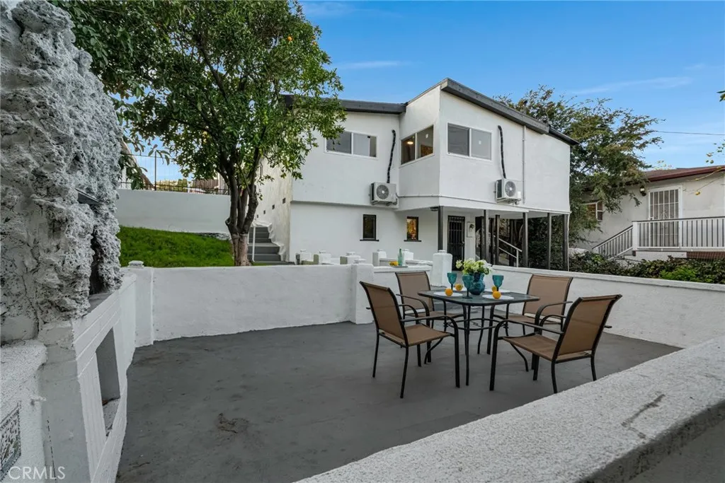 1048 Dexter Street, Los Angeles, California 90042 home-pic-44