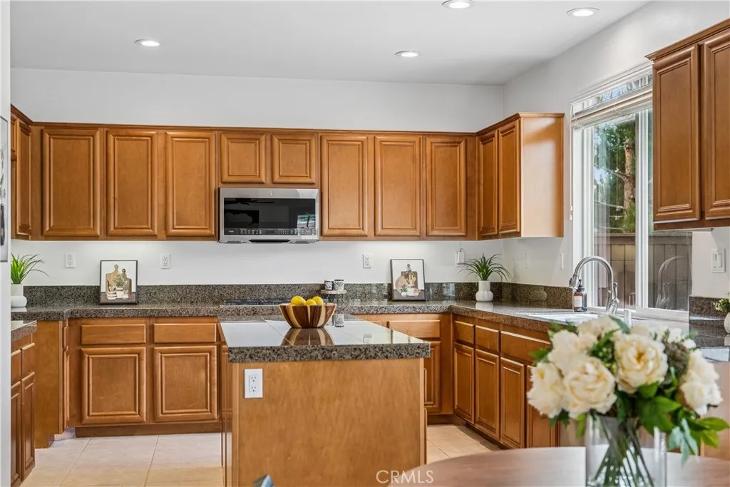 45435 Tioga Street, Temecula, California 92592 home-pic-14