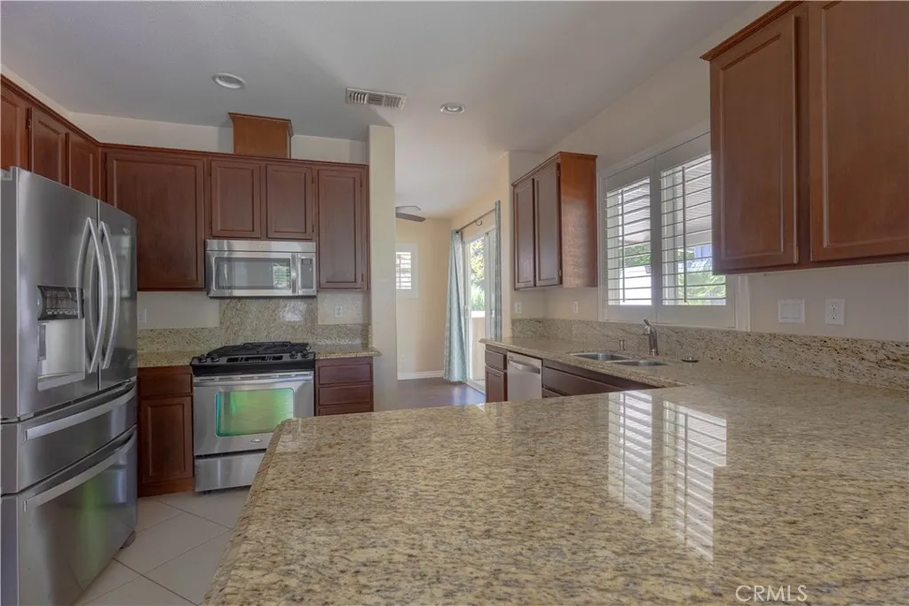 31939 Calle Elenita, Temecula, California 92591 home-pic-18