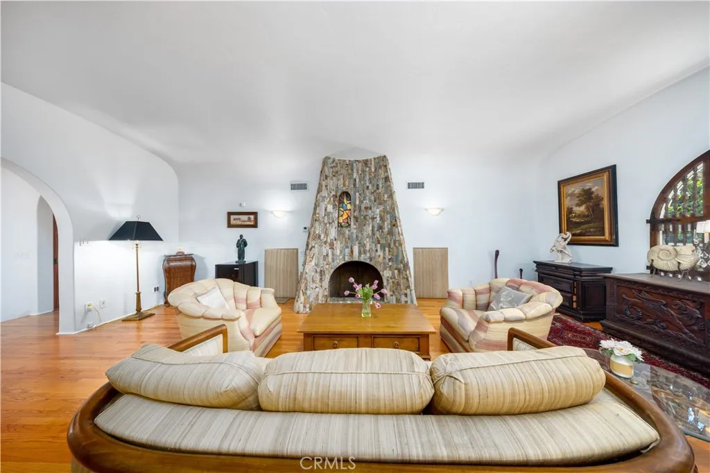 6723 Hillsdie Lane, Whittier, California 90602 home-pic-11