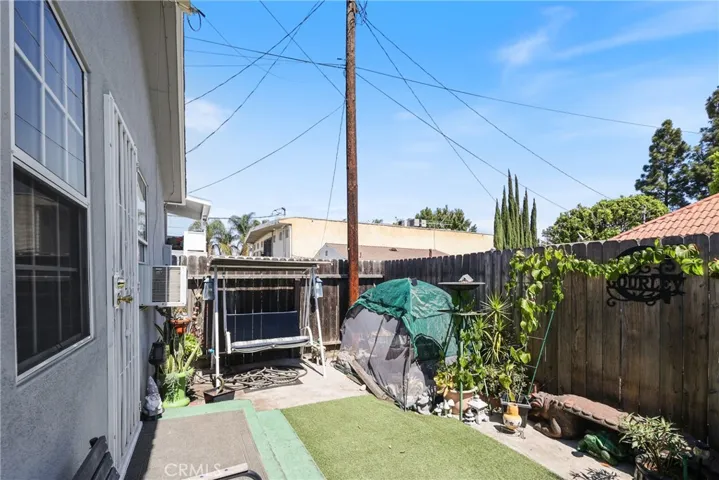 15329 1/2 Paramount Blvd: 1 BR/1BA Unit behind home / Yard