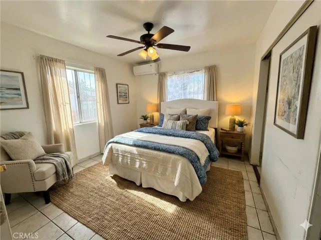 Front vacant unit bedroom virtually staged