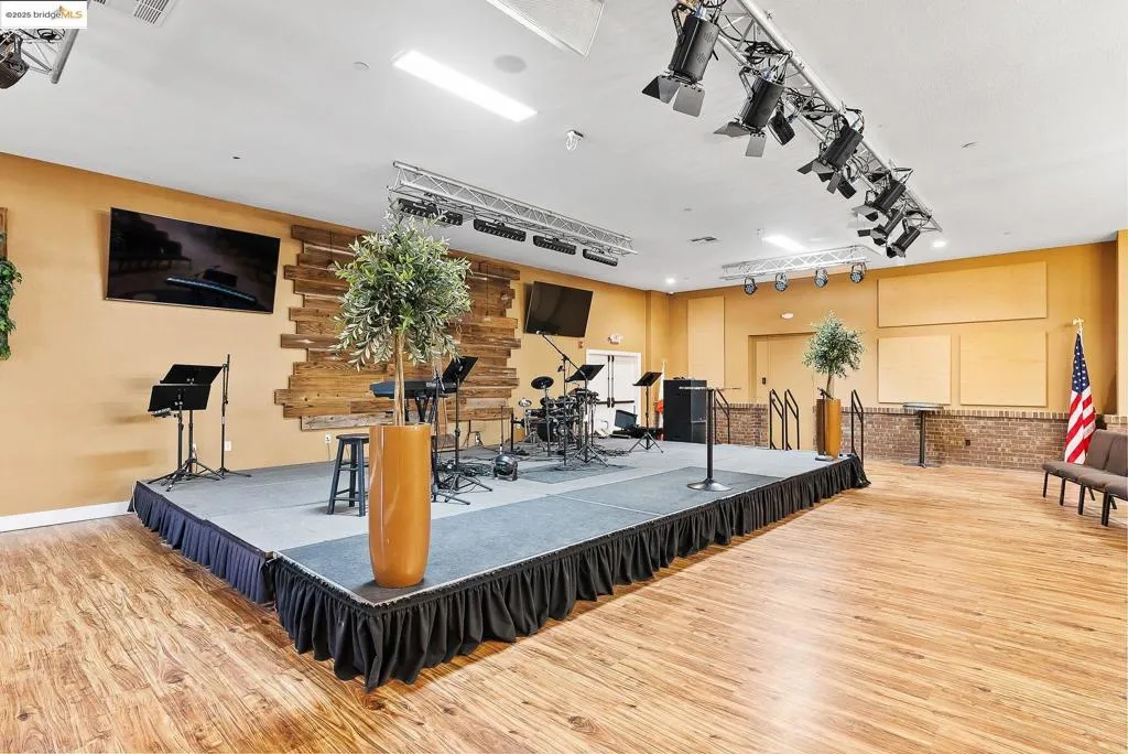 3501 Byer Road, Byron, California 94514 home-pic-42