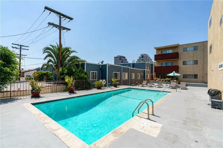 620 N Kenwood Street 309, Glendale, California 91206