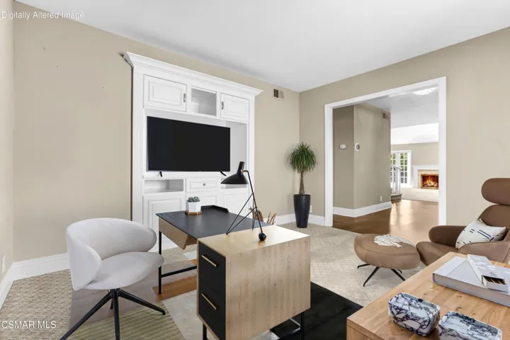 Office Virtually Staged