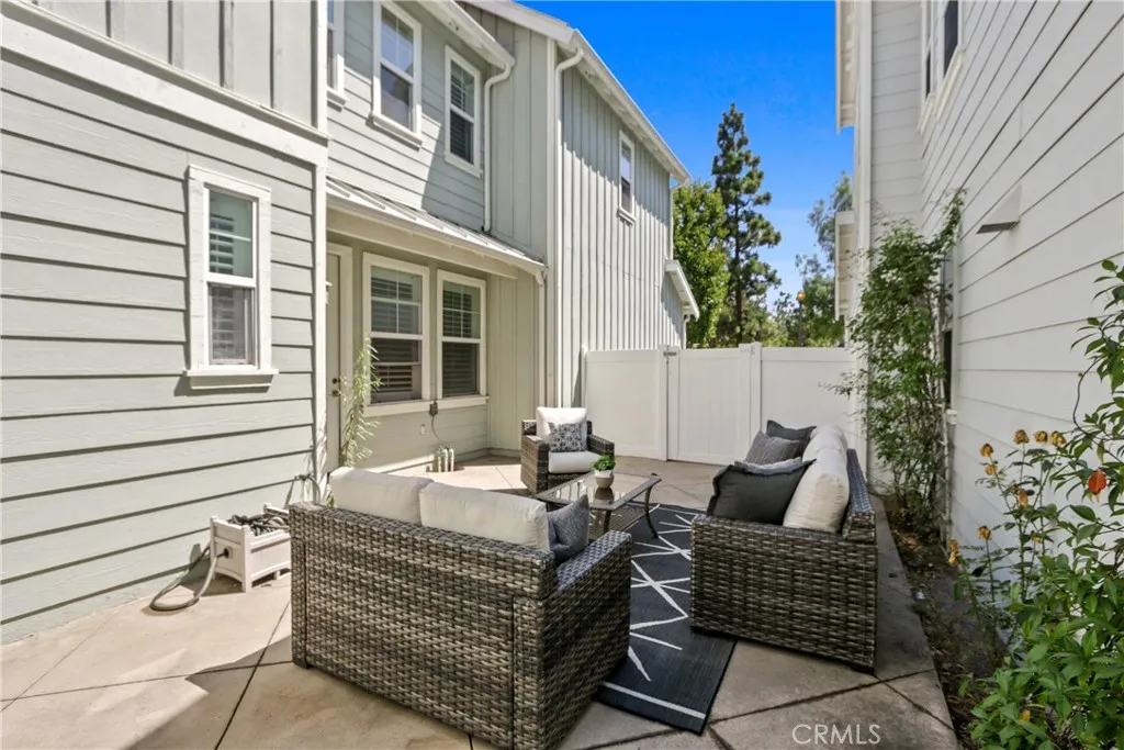 9 Paddock Pl, Ladera Ranch, California 92694 home-pic-22