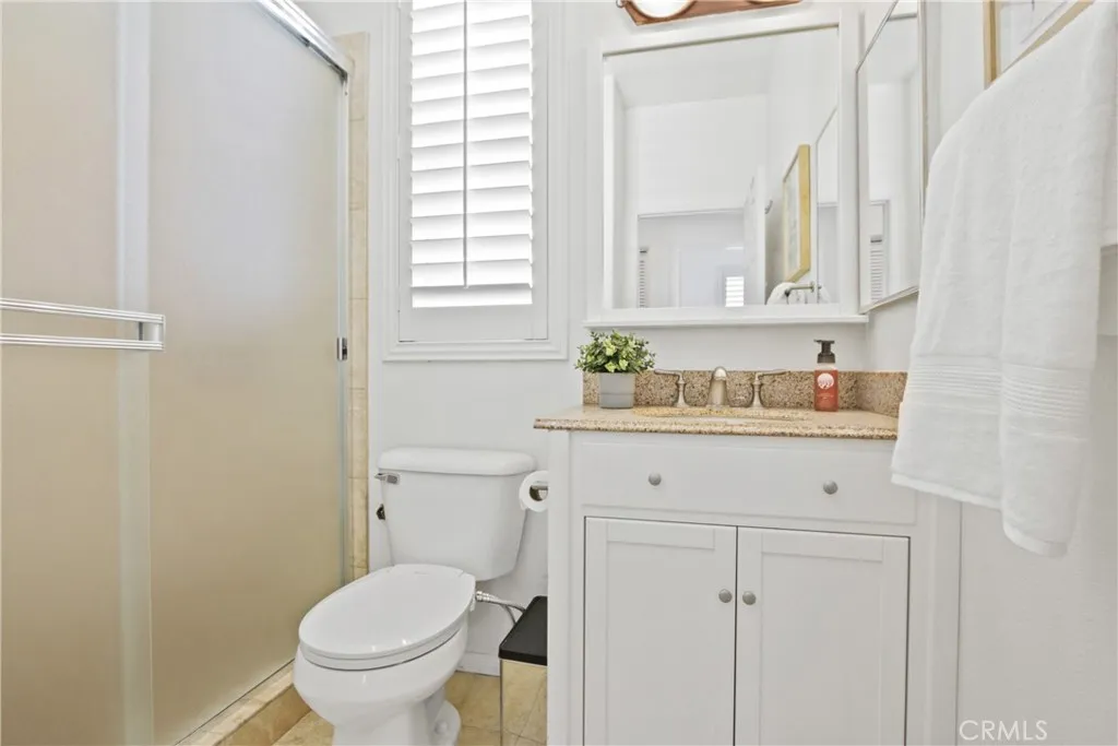 9 Paddock Pl, Ladera Ranch, California 92694 home-pic-17