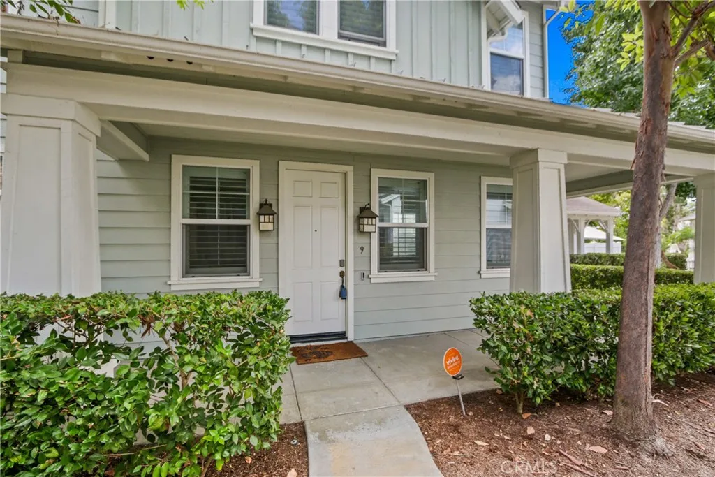 9 Paddock Pl, Ladera Ranch, California 92694 home-pic-1