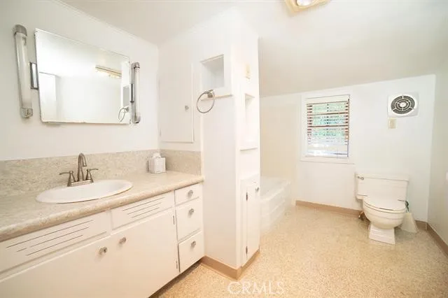 5505 Sacramento Avenue, Dunsmuir, California 96025