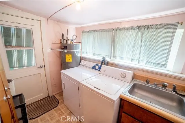 5505 Sacramento Avenue, Dunsmuir, California 96025