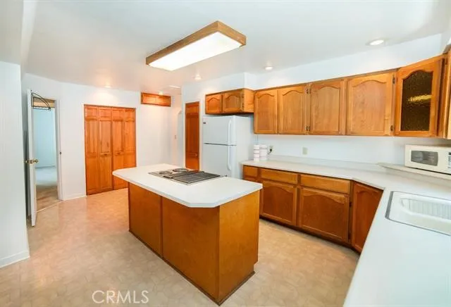 5505 Sacramento Avenue, Dunsmuir, California 96025