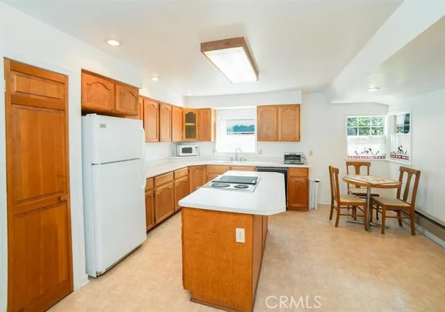5505 Sacramento Avenue, Dunsmuir, California 96025