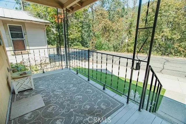 5505 Sacramento Avenue, Dunsmuir, California 96025