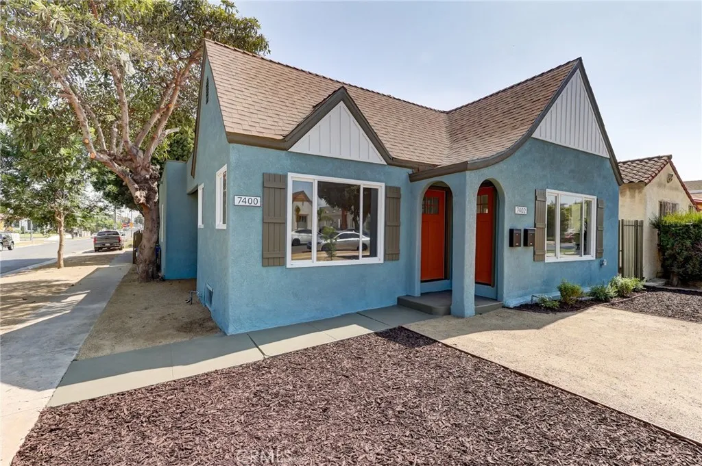 7400 S Hobart, Los Angeles, California 90047 home-pic-3