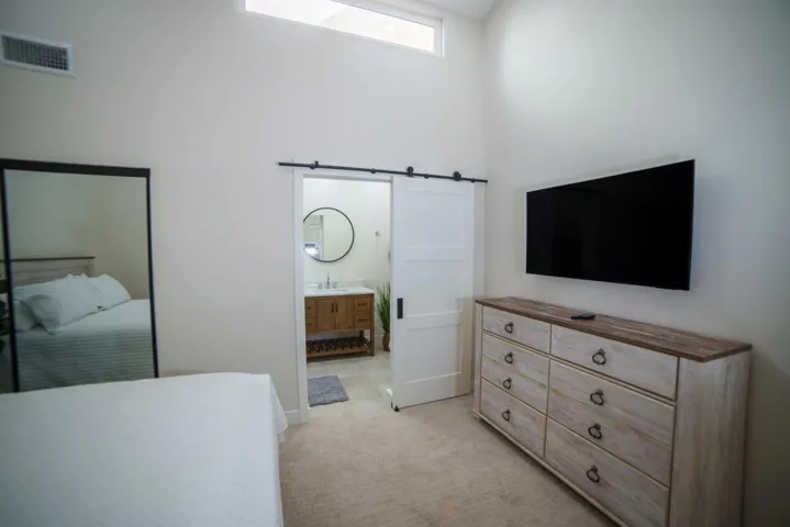 003_woodhavean-22_599