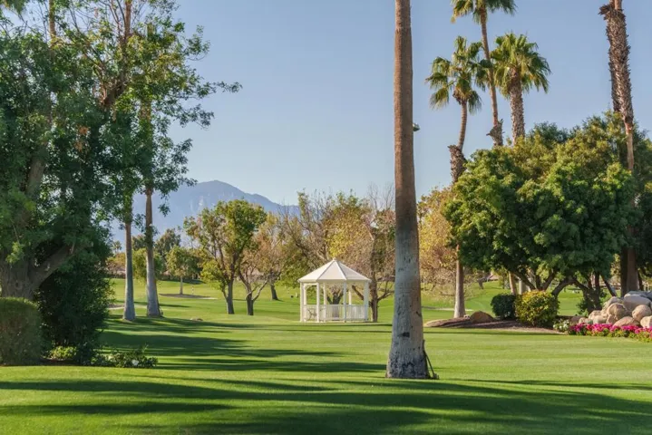 006_woodhavean-42_322