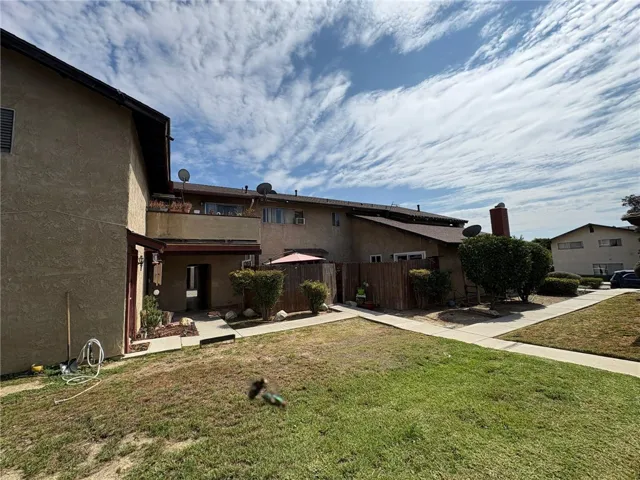 1725 E Nanette Ave, West Covina, California 91792