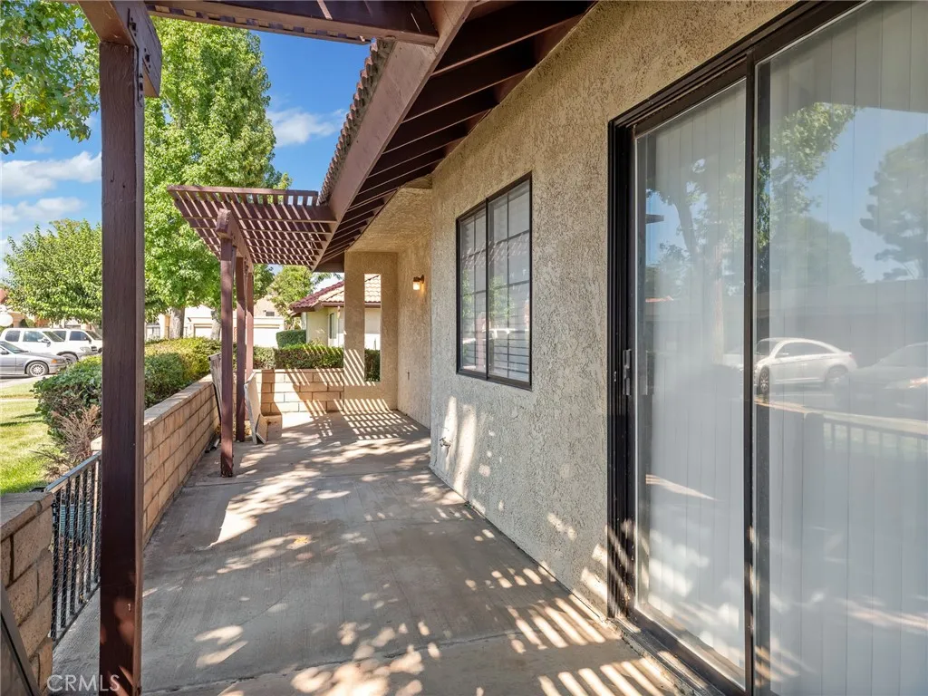 19183 Elm Dr, Apple Valley, California 92308 home-pic-26