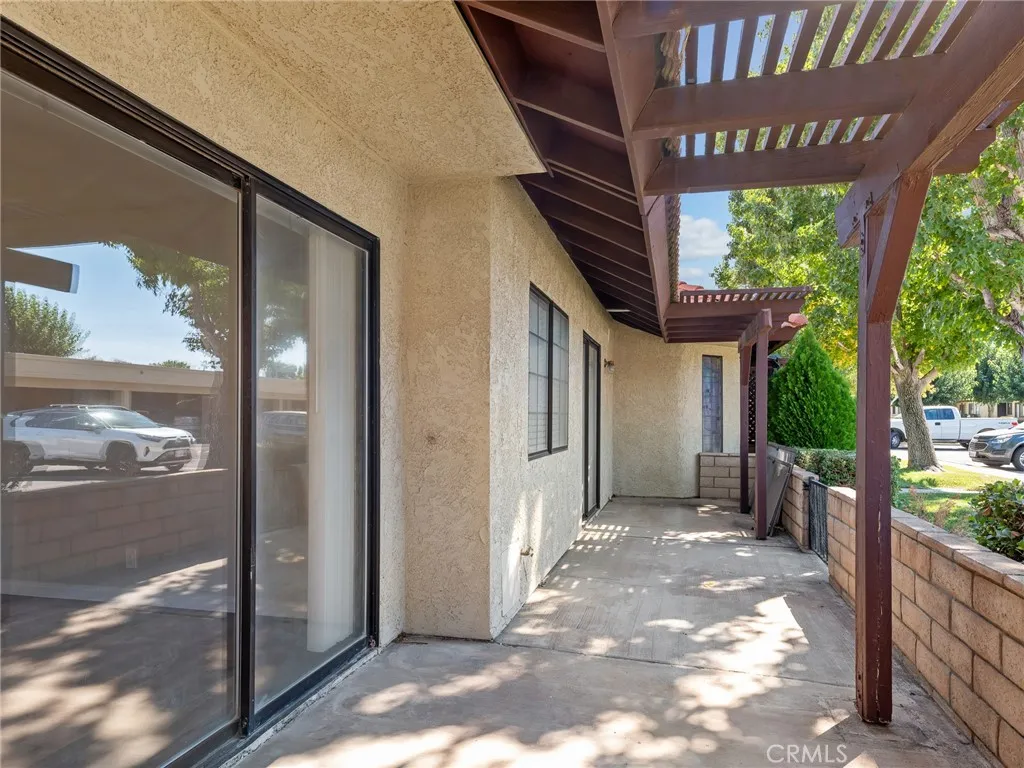19183 Elm Dr, Apple Valley, California 92308 home-pic-25