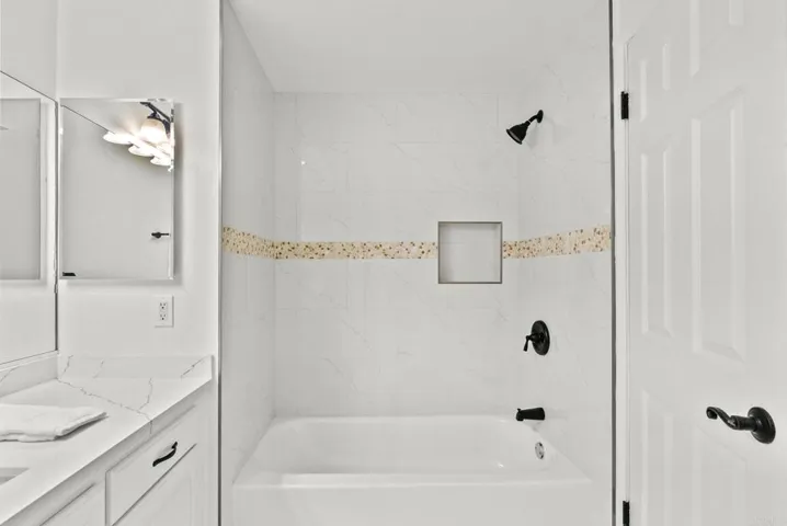 14592 Oak Avenue, Irvine, California 92606