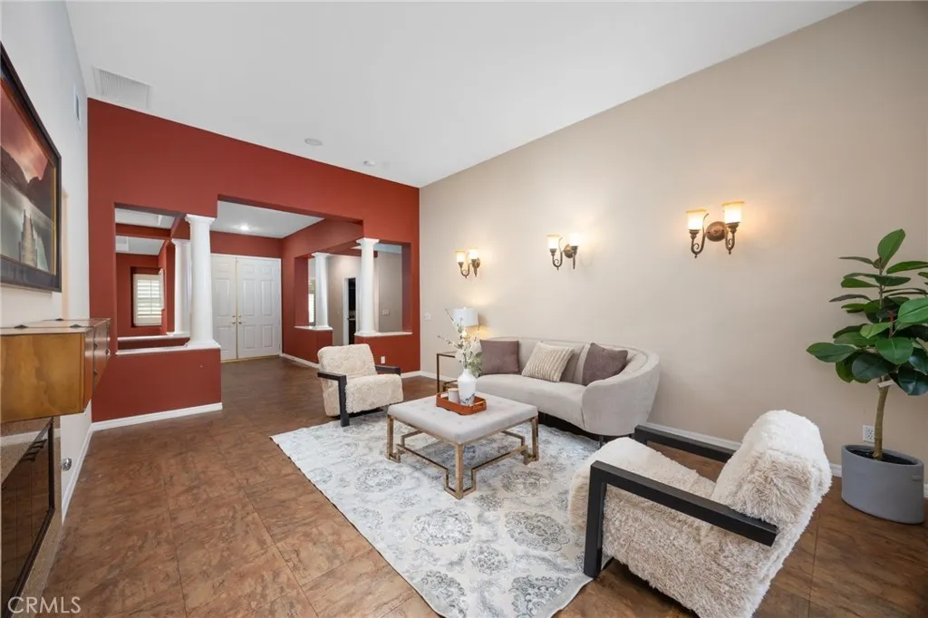gallery-image 4